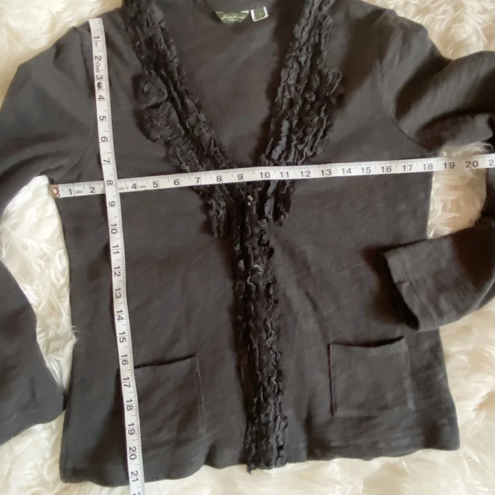 Eddie Bauer Gray V Neck Ruffle Trim Cardigan Small